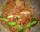 Foto langkah ke 4 dari resep Sambal pedas manis hati ayam.