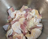 櫛瓜香炒雞肉佐蝦仁的食譜步驟1照片