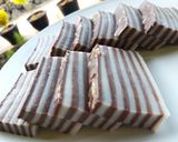Foto langkah ke 7 dari resep Lapis coklat pandan kenari.