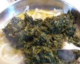 A picture of step 3 of Momma's Olive Spinach.