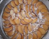 عکس مرحله 2 از دستور کیک کرامبل آلو سیاه