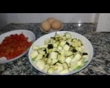 صورة لخطوة 1 من وصفة باذنجان وبيض