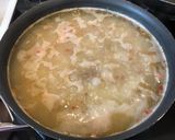 A picture of step 4 of Zuppa Toscana.