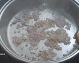 Foto del paso 2 de la receta: Cazuela de arroz integral con voladores y langostinos