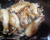 Foto del paso 4 de la receta: Jamoncito de pollo en salsa stroganov