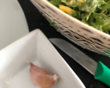 Foto del paso 2 de la receta: Buñuelos de escarola