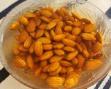 A picture of step 1 of Almond Cashew Burfi.