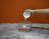 A picture of step 1 of Molecular gastronomy-mango juice spherification.