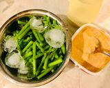 Hình bước làm 2 của món Hạt quinoa trộn bông cải rau củ diet