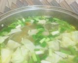 Foto langkah ke 4 dari resep Sop daging (tulangan).