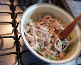 Foto del paso 2 de la receta: Arroz con pollo (a la mamola)