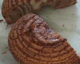 A picture of step 11 of Zebra cake.