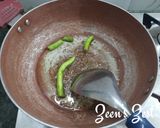 A picture of step 1 of Hara Baingan Masala.