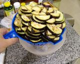 Foto del paso 2 de la receta: Berenjenas en escabeche como a mí más me gustan