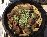 A picture of step 2 of California Farm Meatballs in Dill Sauce.
