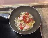 Foto del paso 2 de la receta: Pimientos piquillo rellenos en salsa de gamba