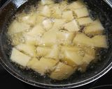 A picture of step 7 of Patatas Bravas.