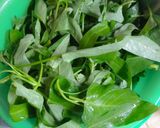 Foto langkah ke 1 dari resep Tumis Tauco Kangkung Tahu.