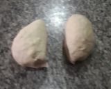 A picture of step 3 of Spicy sausage samosa rolls.