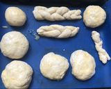 Foto del paso 5 de la receta: Pan casero amasado con amor y en familia
