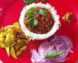 A picture of step 3 of Kashmiri rajma with steamed rice.