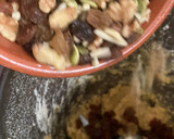 Foto del paso 5 de la receta: Galletas saladas de harina de garbanzos con semillas y frutos secos
