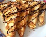 A picture of step 2 of Cornflakes French toast.