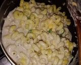 A picture of step 15 of Koila chicken with white pasta.