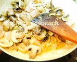 Foto langkah ke 7 dari resep Fettuccinie carbonara with telur ayam kate.