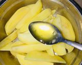 A picture of step 7 of Baked potato wedges.