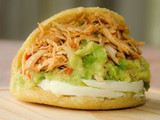 Arepas (Tortilla de arina de maiz) a mi manera