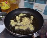 Foto langkah ke 1 dari resep Kentang daging kecap.