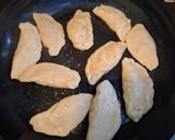 Húsos pierogi recept fázis 5 fotója