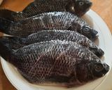 Foto langkah ke 1 dari resep Ikan Goreng Bumbu Kuning.
