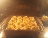 Foto langkah ke 7 dari resep Garlic buns.