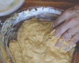 Foto del paso 3 de la receta: Halwa Hilal dulce con forma de media luna/fácil y rápido
