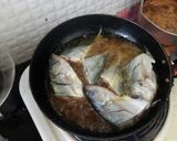 Foto langkah ke 2 dari resep Sambal ikan kembung.