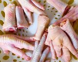 Hình bước làm 1 của món Chân gà chiên nước mắmmm