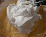 Meggyes piskóta recept fázis 2 fotója