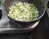 A picture of step 2 of Palak muthiya in lauki curry.