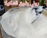 صورة لخطوة 3 من وصفة رولي بذوق الشوكولا