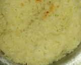 A picture of step 5 of Sosy, rice and salad.