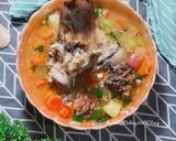 Foto langkah ke 7 dari resep Sop Tulang Sumsum Sapi.