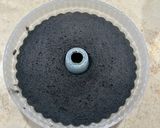 Foto langkah ke 8 dari resep Bolu Kukus Ketan Hitam Keju.