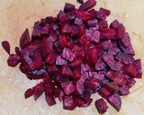 A picture of step 1 of Beetroot Curry.