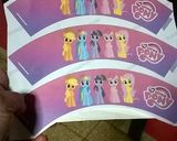Foto del paso 3 de la receta: Cupcakes haciendo juego con la torta my Little pony