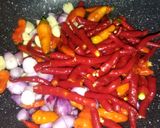Foto langkah ke 2 dari resep Sambal jambal kecombrang.