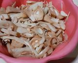 Foto langkah ke 1 dari resep Jangan Tewel a.k.a Sayur Lodeh Nangka Muda.