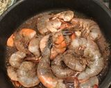 Hình bước làm 1 của món Tôm 2 món: Old Bay & seasoning