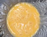 A picture of step 2 of Egg Salsa.